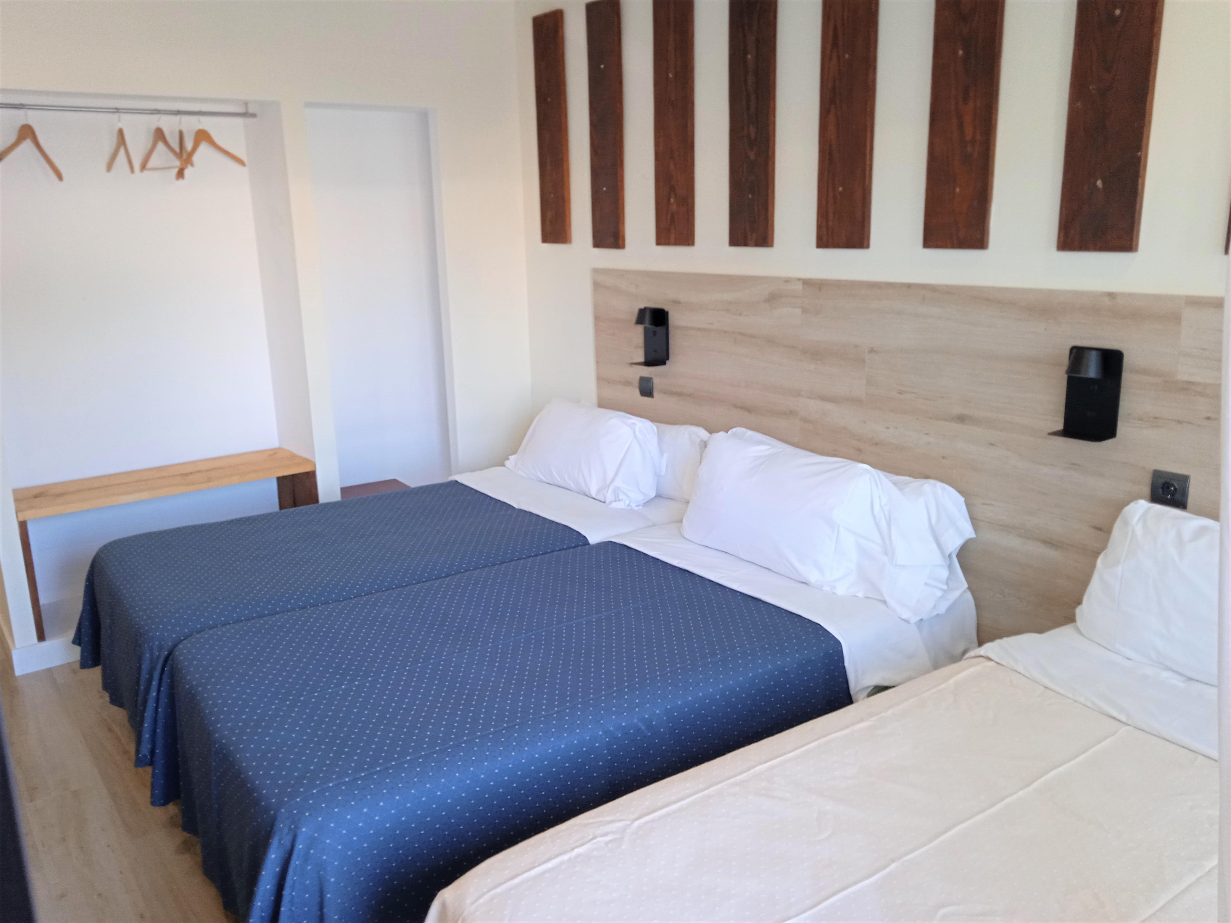 Hotel 153 Castelldefels Extérieur photo