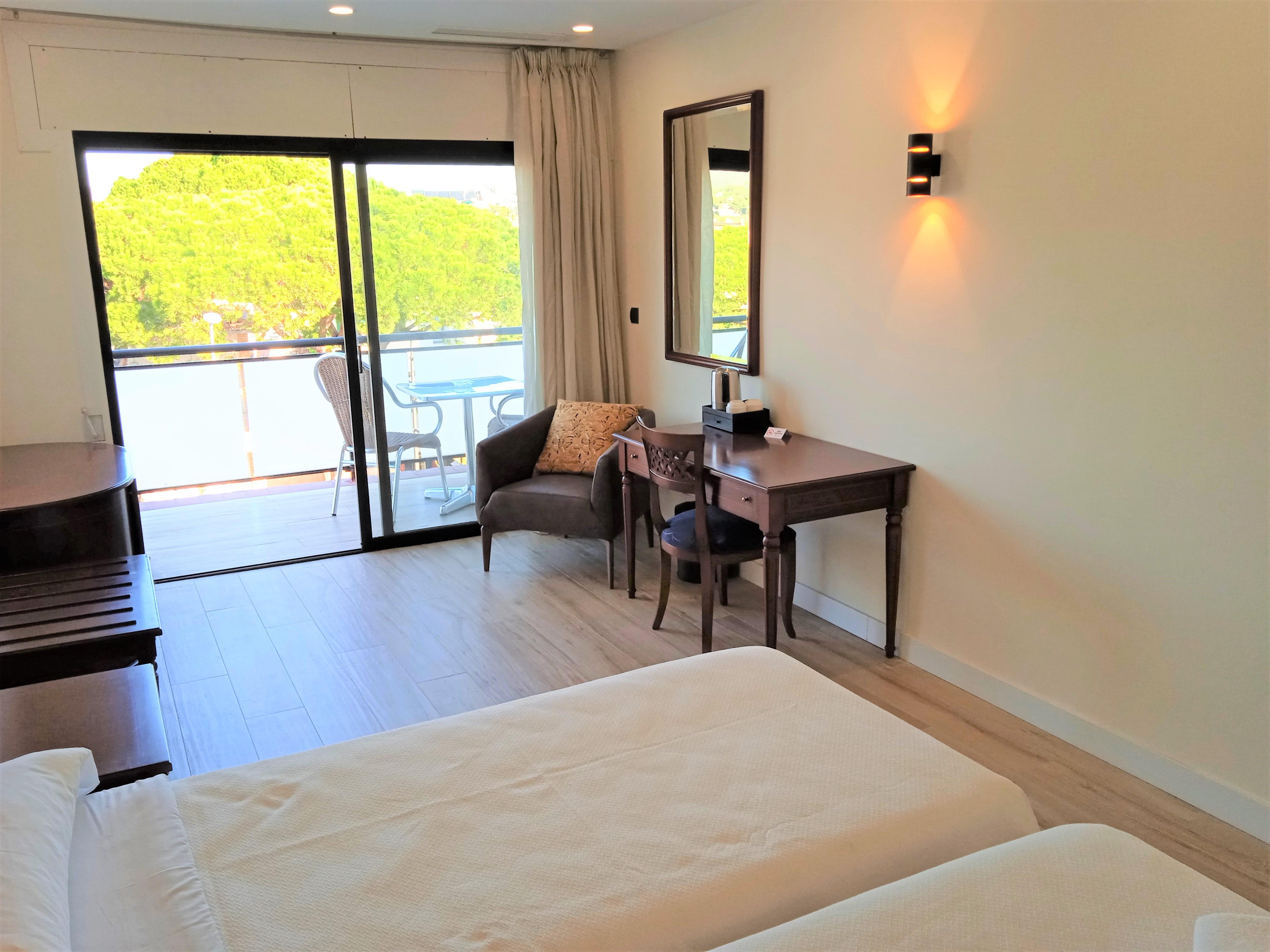 Hotel 153 Castelldefels Extérieur photo